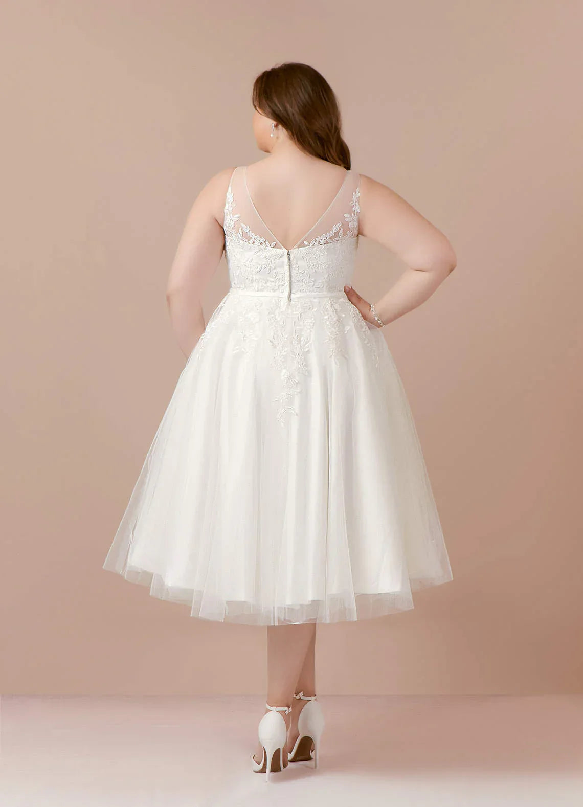Diamond White A-Line V-Neck lace Satin Dress